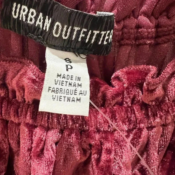 NWT new Urban Outfitters velvet romper SMALL red wine ruffle strap smocked dress - Picture 9 of 17